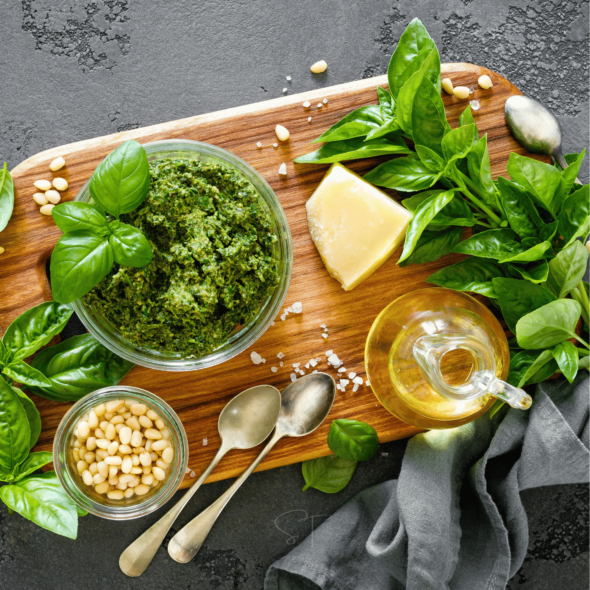 Genovese Basil – 250 Seeds seed packet from Seed Therapy – American - grown, heirloom seeds